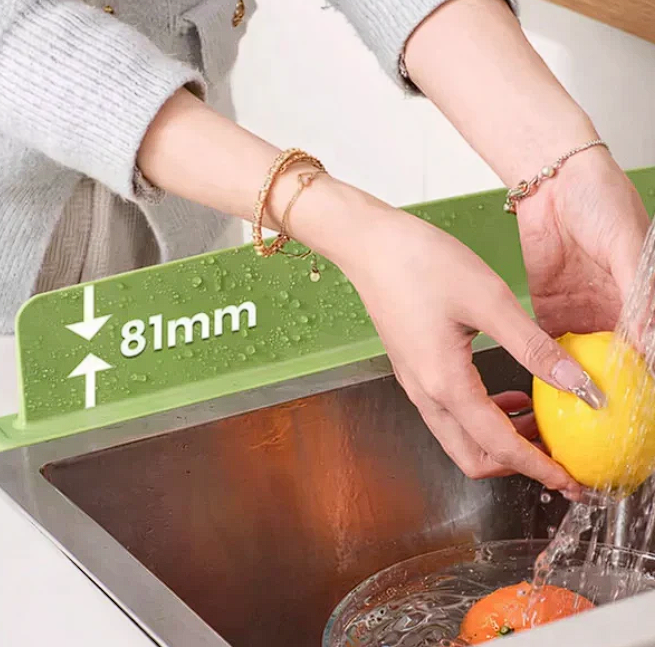 Splash Guard for Kitchen Sink & Countertop  (BUY 1 GET 1 FREE)
